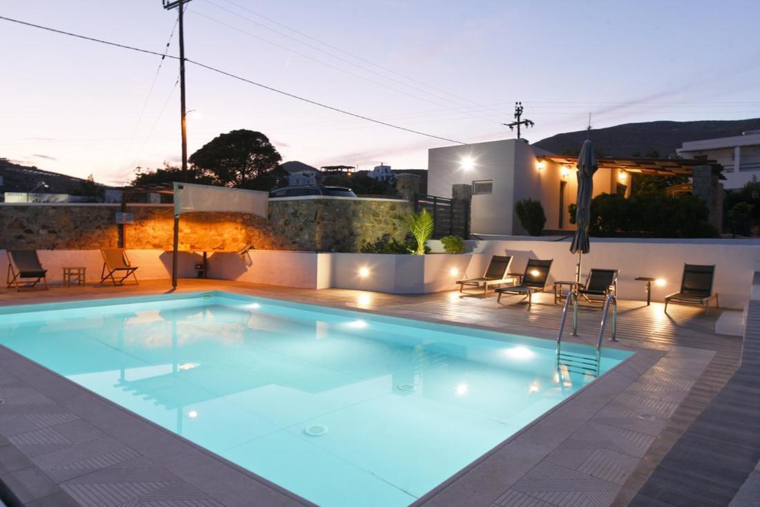 Flora'S Beach And Pool Villa In Syros Liaropá Exterior foto