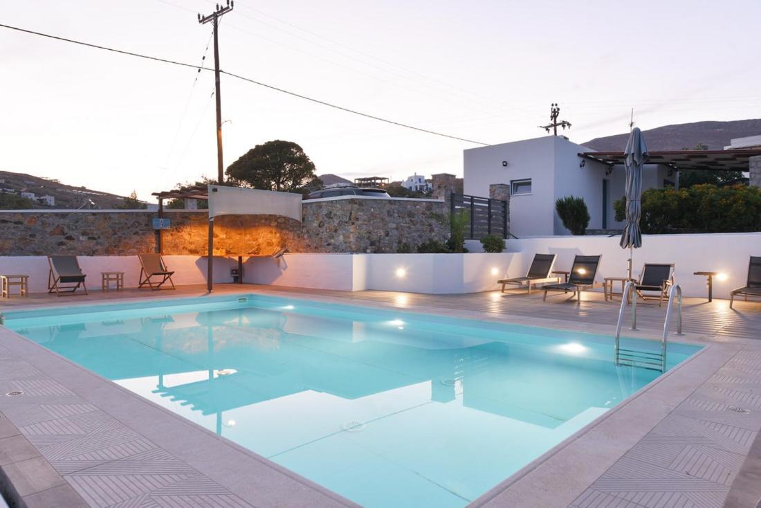Flora'S Beach And Pool Villa In Syros Liaropá Exterior foto