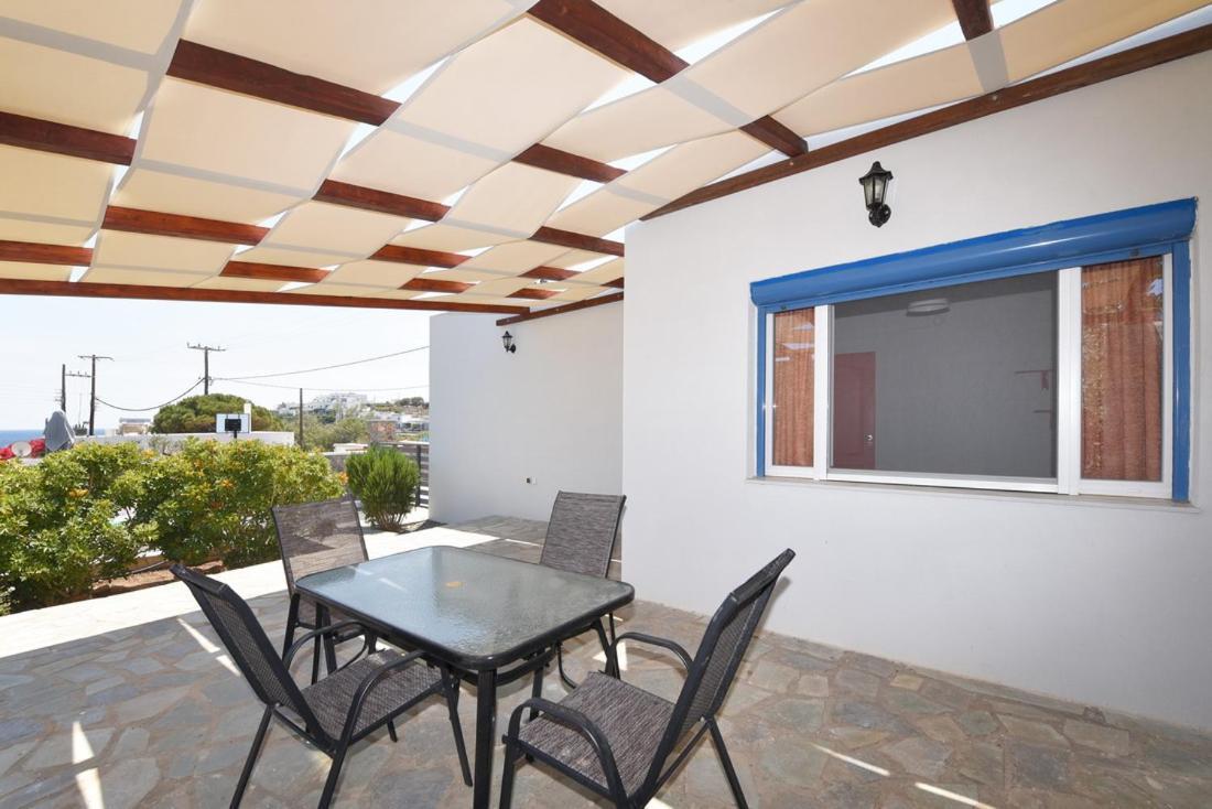 Flora'S Beach And Pool Villa In Syros Liaropá Exterior foto