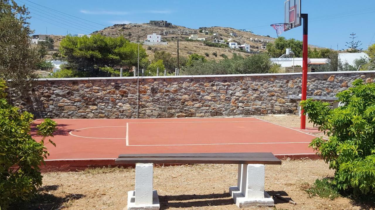 Flora'S Beach And Pool Villa In Syros Liaropá Exterior foto